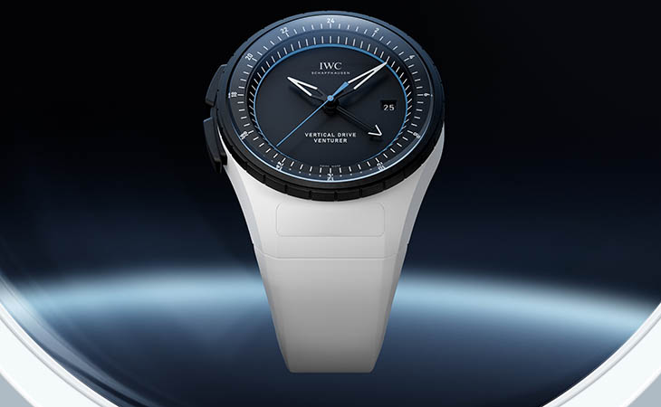 "بايلوت فينشرر فيرتكال درايف" أول ساعة من أي دبليو سي تُعتمد للرحلات الفضائية المأهولة